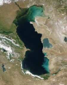 Caspian sea satellite.jpg